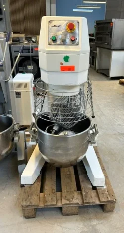 røremaskine fra Felino 60 liter, Brugt, Felino - 14 dages garanti. Du kan tilkøbe 12 mdr. for 799 kr.