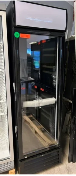flaskekøleskab fra Basic, Udstilling, SCANDOMESTIC A/S 263111459030KP414B - 14 dages garanti. Du kan tilkøbe 12 mdr. for 799 kr.