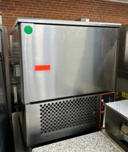 blæstkøler med 5 stik fra Tecnodom, Brugt, TECNODOM S.P.A. P-ATT05EA - 14 dages garanti. Du kan tilkøbe 12 mdr. for 799 kr.