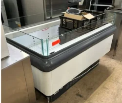 butikskøler fra Vibocold, Brugt - 14 dages garanti. Du kan tilkøbe 12 mdr. for 799 kr.
