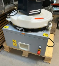 dejbollemaskine fra OEM, Brugt, IKA-LINE Storkøkken A/S OEM-AS/T - 14 dages garanti. Du kan tilkøbe 12 mdr. for 799 kr.