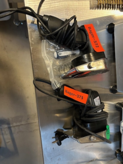 kebabkniv fra hendi, brugt - 14 dages garanti. Du kan tilkøbe 12 mdr. for 799 kr.